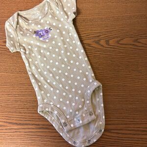 Carters new‎ born